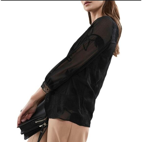 Reiss black sheer roses lace embroidered  blouse with cami underneath size 4 - Picture 3 of 9